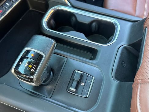 Used 2022 GMC Sierra 1500 Denali Ultimate image 22