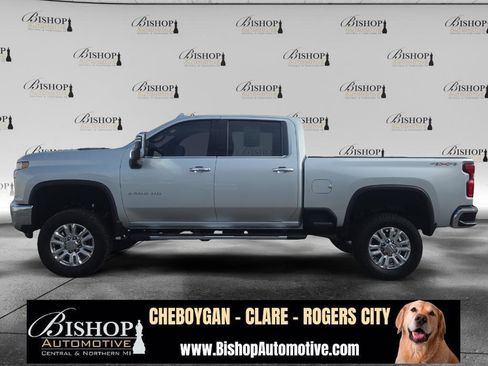 Used 2020 Chevrolet Silverado 2500 LTZ w/ LTZ Convenience Package image 22