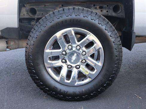 Used 2016 Chevrolet Silverado 2500 LT w/ LT Plus Package AWD/4WD image 42