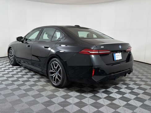Used 2024 BMW i5 M60 w/ Premium Package AWD/4WD image 3