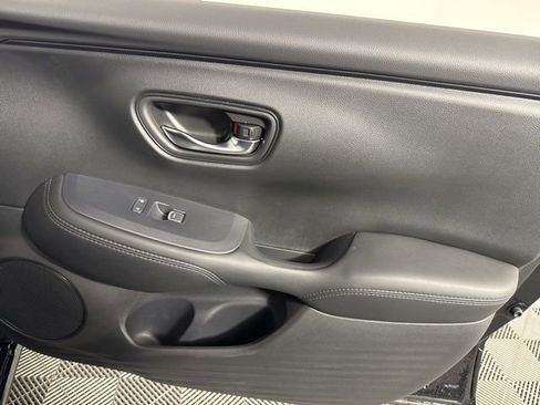 New 2026 Honda HR-V EX-L image 23