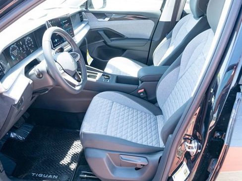 New 2026 Volkswagen Tiguan S FWD image 18