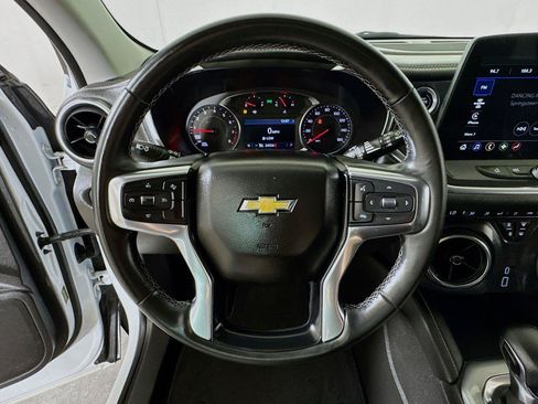 Certified 2024 Chevrolet Blazer LT FWD image 9
