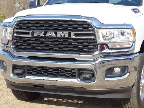 Used 2024 RAM 2500 Big Horn w/ Bed Utility Group image 25