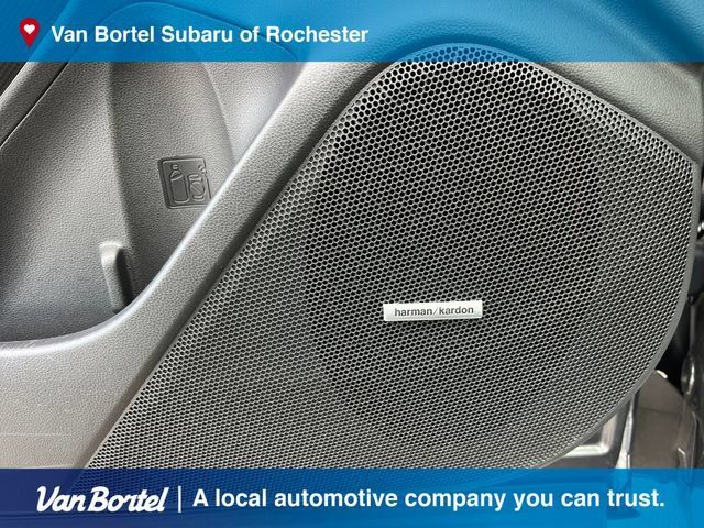 Certified 2023 Subaru Forester Touring AWD/4WD image 17