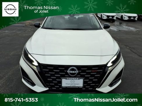New 2025 Nissan Altima 2.5 SR w/ SR Premium Package image 8