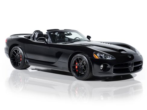 Used 2004 Dodge Viper SRT-10 RWD image 1