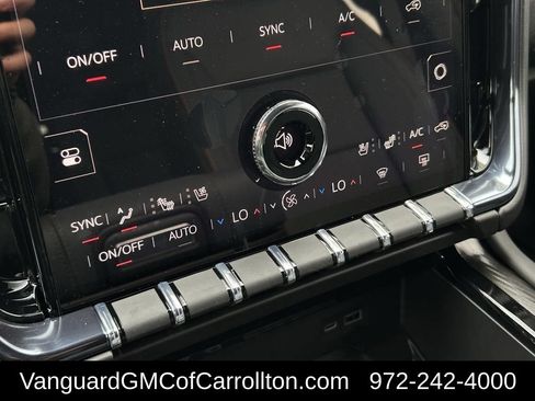 New 2026 GMC Yukon XL AT4 w/ AT4 Premium Plus Package AWD/4WD image 16