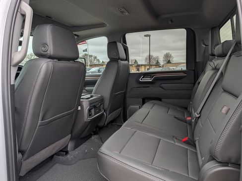 New 2026 GMC Sierra 3500 Denali w/ Denali Reserve Package AWD/4WD image 33