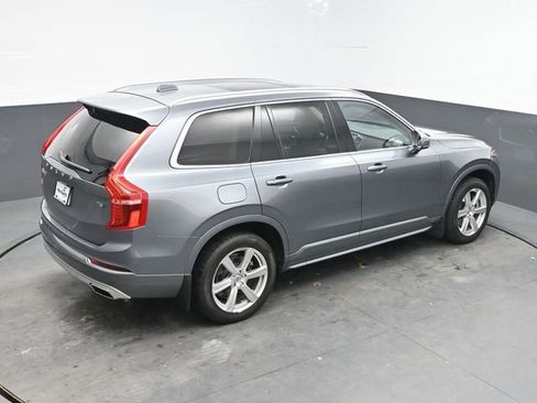Used 2020 Volvo XC90 T6 Momentum w/ Protection Package image 32