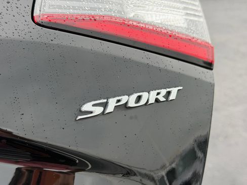 Used 2024 Honda Civic Sport image 26