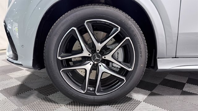 New 2026 Mercedes-Benz GLE 53 AMG 4MATIC Coupe image 8
