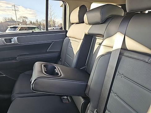 New 2026 Hyundai Santa Fe Limited AWD/4WD image 40