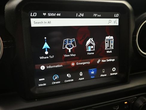 Used 2020 Jeep Gladiator Overland AWD/4WD image 20