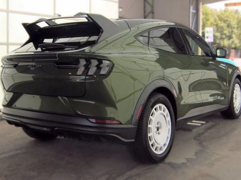 Certified 2025 Ford Mustang Mach-E GT AWD/4WD image 5
