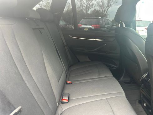 Used 2017 BMW X5 xDrive40e image 26