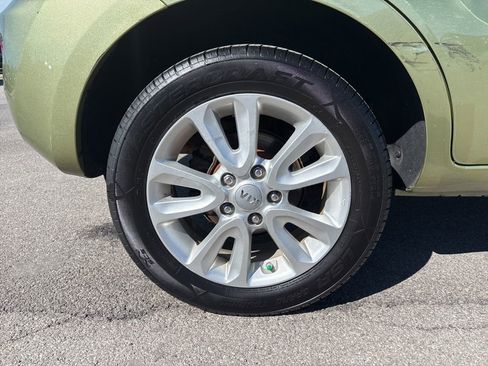 Used 2012 Kia Soul + image 24