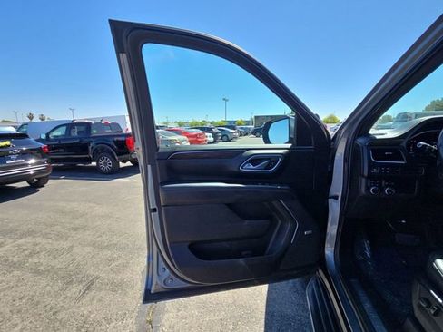 Used 2022 Chevrolet Tahoe LT w/ Luxury Package AWD/4WD image 21