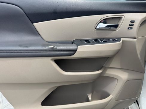 Used 2015 Honda Odyssey Touring image 26
