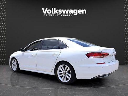 Used 2020 Volkswagen Passat 2.0T SEL FWD image 6