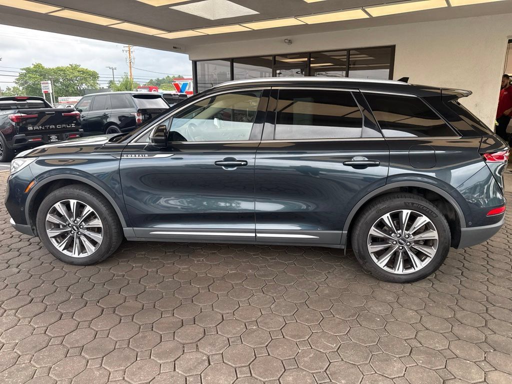 Certified 2020 Lincoln Corsair Reserve w/ Equipment Group 202A AWD/4WD image 8