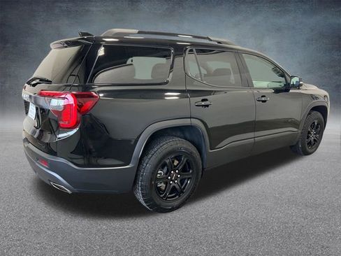 Used 2023 GMC Acadia AT4 w/ Technology Package image 10