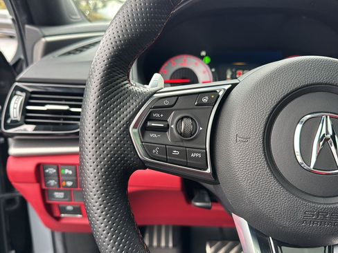 Used 2025 Acura RDX A-Spec image 18