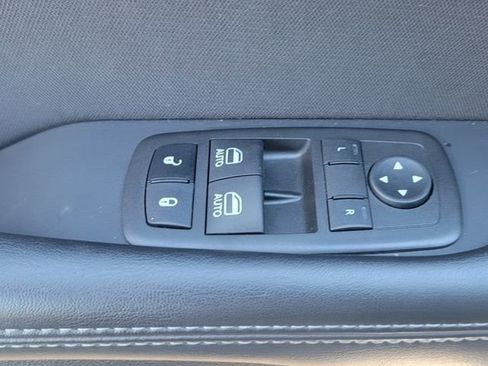 Used 2022 Dodge Challenger R/T Scat Pack image 30