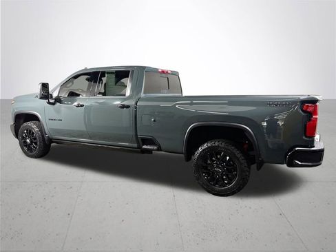 Used 2026 Chevrolet Silverado 3500 LTZ w/ Trail Boss Package AWD/4WD image 8