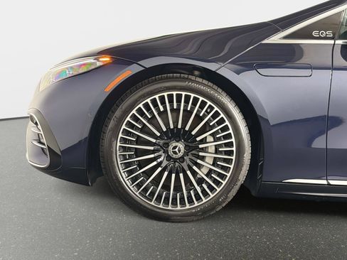 Used 2023 Mercedes-Benz EQS 580 4MATIC Sedan image 21