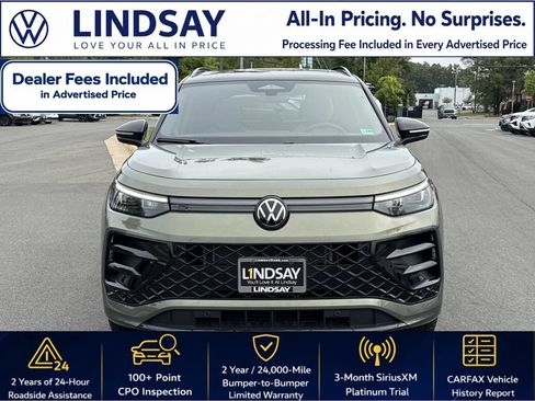 Used 2025 Volkswagen Tiguan SE R-Line AWD/4WD image 8