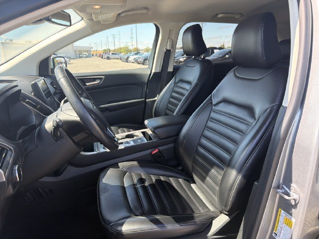 Used 2024 Ford Edge SEL AWD/4WD image 9