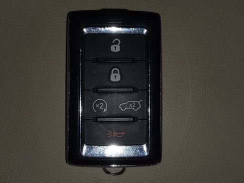 Used 2022 Jeep Grand Cherokee L Limited RWD image 32