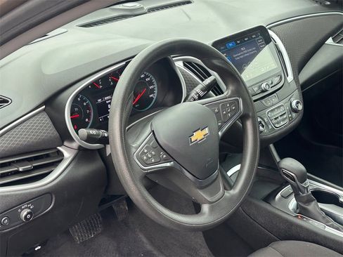 Certified 2023 Chevrolet Malibu LT image 8