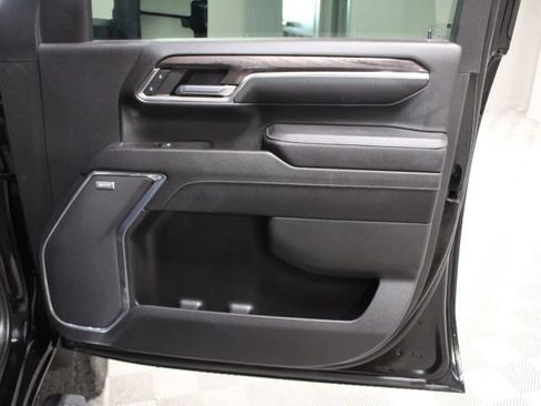 Used 2024 Chevrolet Silverado 2500 LTZ w/ LTZ Convenience Package AWD/4WD image 24