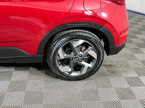 Certified 2023 Hyundai Venue Limited image 31