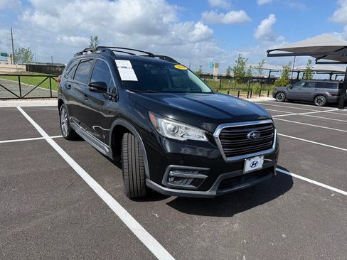 Used 2019 Subaru Ascent Limited AWD/4WD image 3