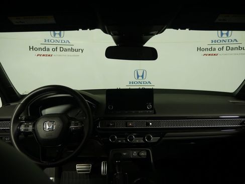 Used 2023 Honda Civic Sport image 12