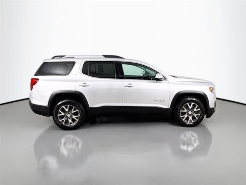 Used 2020 GMC Acadia SLE w/ Driver Convenience Package image 9
