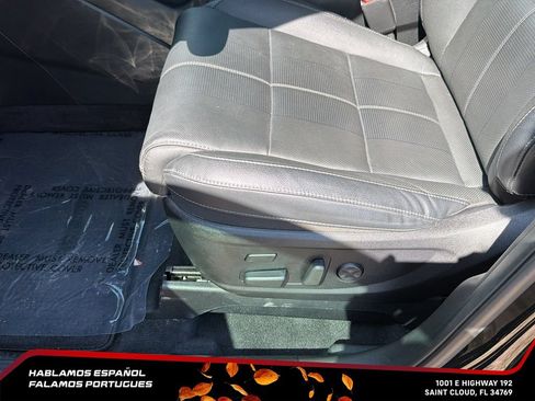 Used 2024 Kia Telluride SX FWD image 13