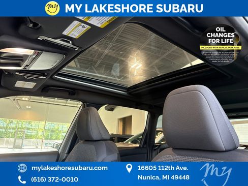 Certified 2025 Subaru Forester Premium AWD/4WD image 25