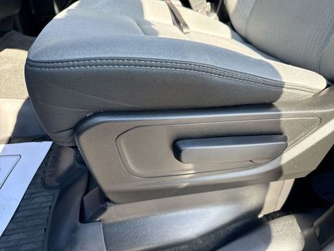 Used 2021 RAM 1500 Big Horn AWD/4WD image 12