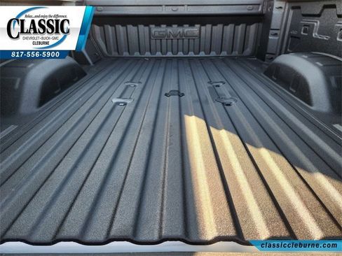 Used 2025 GMC Sierra 2500 AT4 w/ AT4 Premium Plus Package image 33