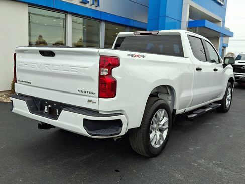 Used 2022 Chevrolet Silverado 1500 Custom image 6