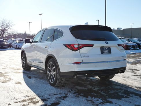 Used 2023 Acura MDX SH-AWD w/ Technology Package image 3