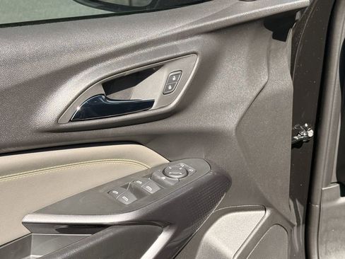 New 2026 Chevrolet Trax ACTIV w/ Driver Confidence Package FWD image 14