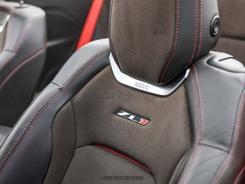 Used 2019 Chevrolet Camaro ZL1 RWD image 53
