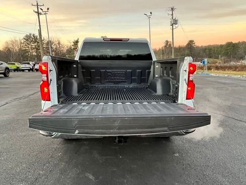 Used 2025 Chevrolet Silverado 1500 LT image 23