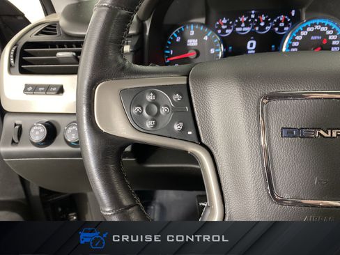 Used 2019 GMC Yukon Denali w/ Denali Ultimate Package image 23