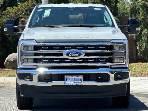 New 2026 Ford F250 4x4 Crew Cab Super Duty image 9